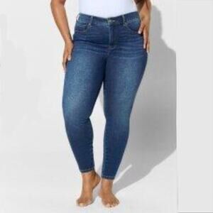 Torrid Women Blue Jeans Plus 22R Sky High Rise Skinny Stretch Curvy Classic